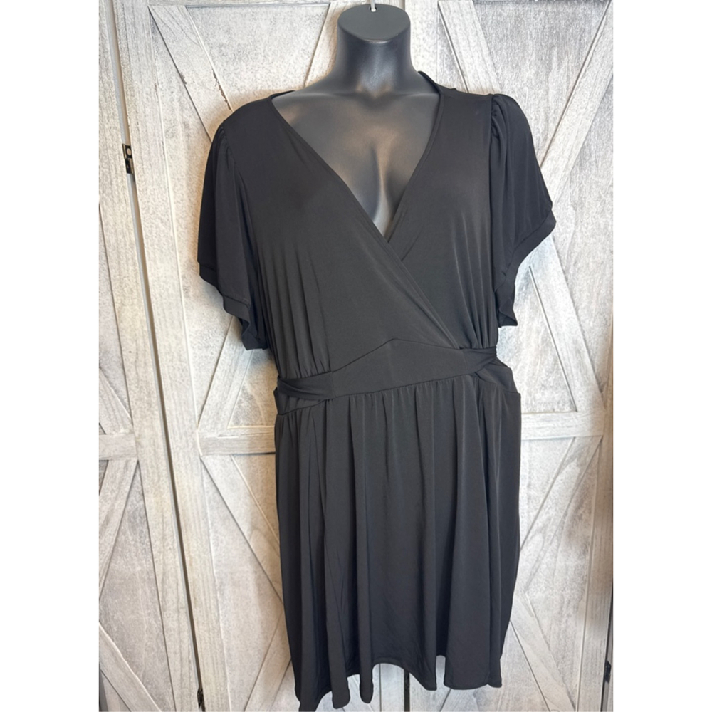 Women's Torrid Mini Studio Knit Surplice Dress 6X Black